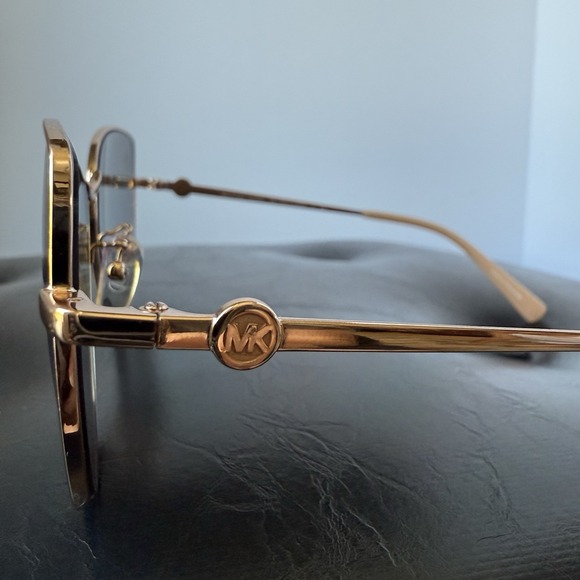Michael Kors Mk1062 La Paz Rose Gold Brown Gradient 58mm Women\'s Sunglasses Used main image 4